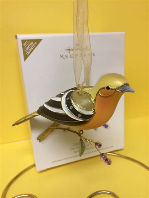 Hallmark Ornament Lady Oriole Beauty Of Birds Special Limited