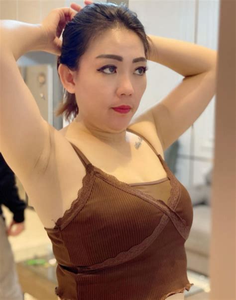 Hottieeeee Bandicam 2022 04 04 01 15 32 137 Porn Pic