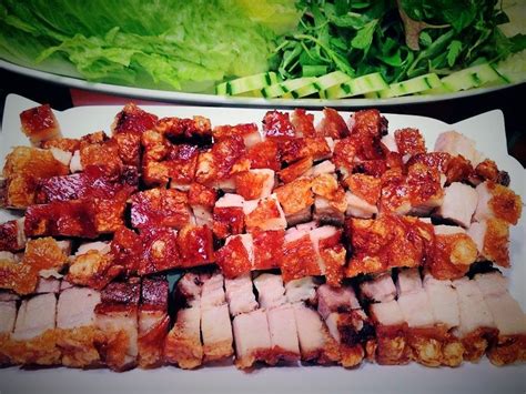 The Spices Of Life . . .: Thịt Heo Quay (Roast Pork)