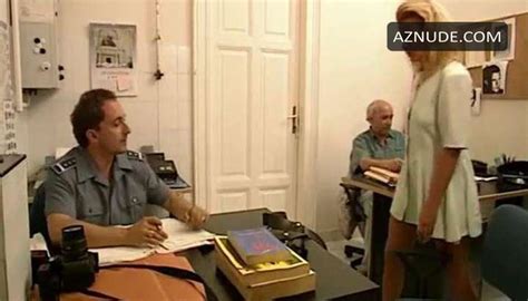 Avventura In Discoteca Nude Scenes Aznude