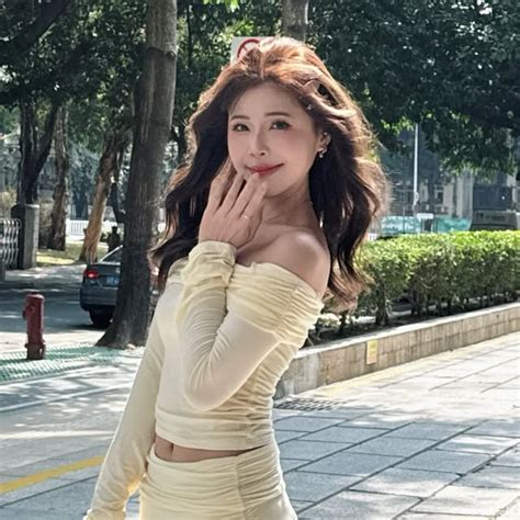 𝖬𝗂𝗓𝗓𝗂𝖾 𝖳𝗁𝖺𝗆 米斯🌸 (@mizzie.xx) • Threads, Say more