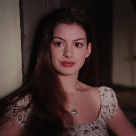 anne hathaway icons | Anne hathaway young, Anne hathaway hair, Anne