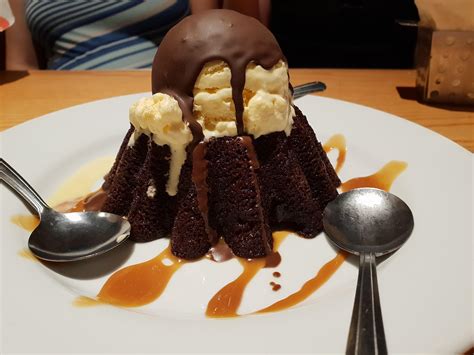 Molten Chocolate Lava Cake Chilis