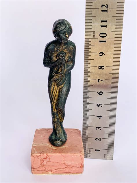 Vintage Mini Cast Iron Statue Figure Naked Lady On Stone Base Ankara