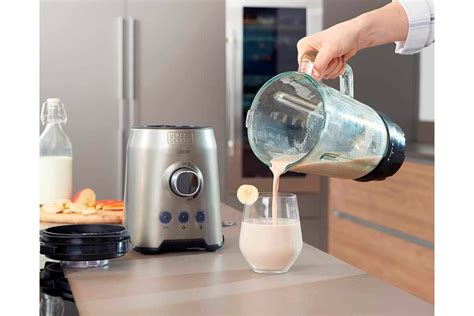 Блендер Black+Decker BXJB1200E