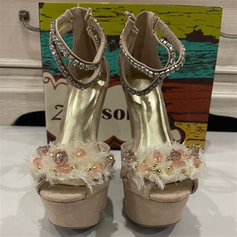 Zigi Soho Shoes New Unique Nude Color Wedge With Stunning Details Poshmark