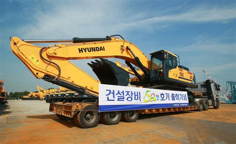 hyundai heavy industries rolls   construction equipment machine