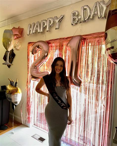 Gillian Waller (@gillian.waller) • Instagram photos and videos