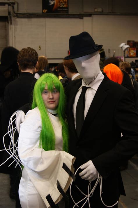 Slender Man Cosplay - Cosplay.com