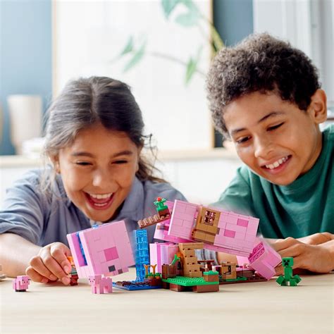 LEGO® Minecraft™ 21170 Prasečí dům - Pompo.cz - Hračky online