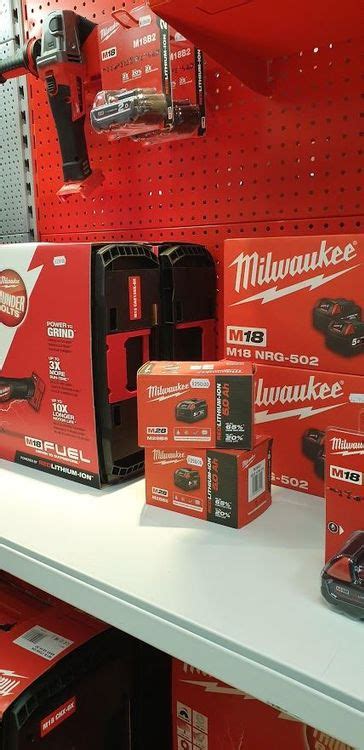 Milwaukee V Red Li Ion Akku Ah Kaufen Auf Ricardo