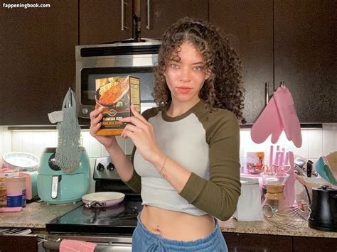 Brittany Venti Nude OnlyFans Leaks Fappening Page 9 FappeningBook