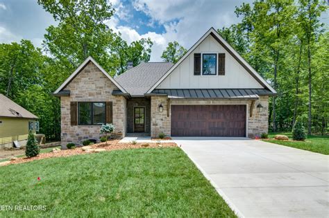 67 Oak Leaf Cir Crossville Tn 38558 Redfin