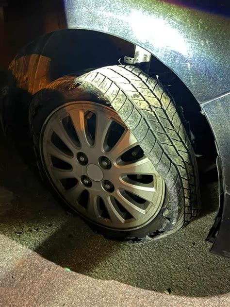 Pecah Rumah Kereta Hilang Dijumpai Tayar Pecah Suara Sarawak