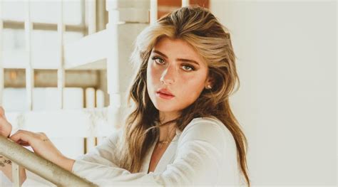 Molly Eskam Age Height Net Worth Boyfriend Facts Bio Wiki