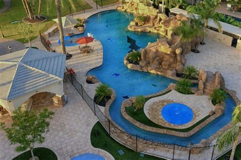 28 Remarkable Backyard Waterpark Ideas