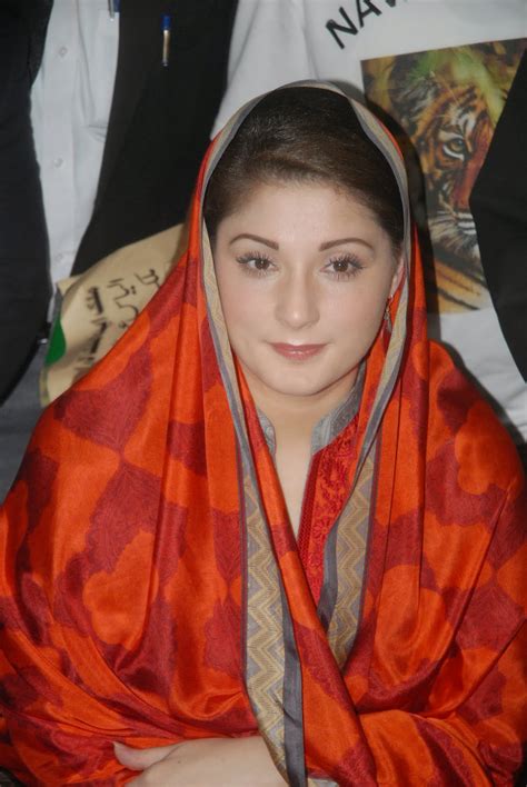 Hot And Sexy Politician Photos Maryam Nawaz Sharif HD Photos HD Photos