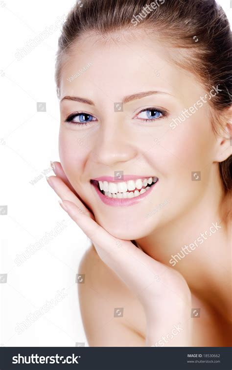 2 454 Naked Teen Woman Images Stock Photos 3D Objects Vectors Shutterstock