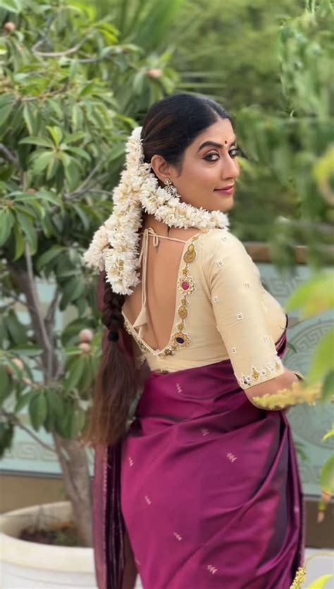 Anitha Mohan Hot Hair Styles Beautiful Thai Women Beautiful Smile Women