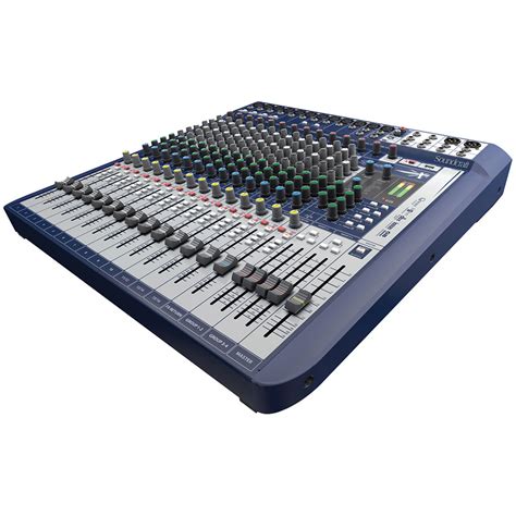 Soundcraft Signature 16 16-Input Mixer with Effects