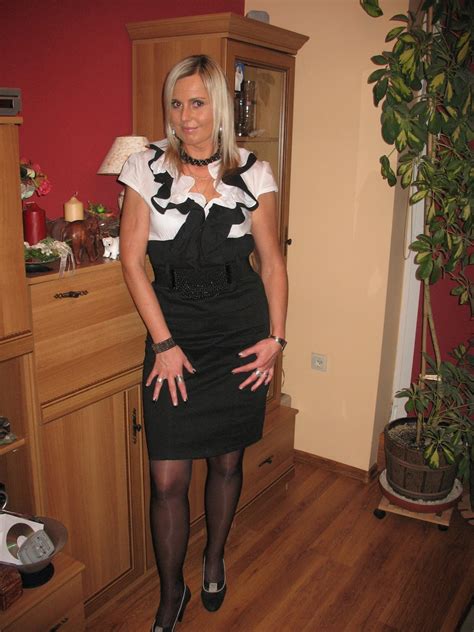 Jolie Cougar Blonde Une Cougar