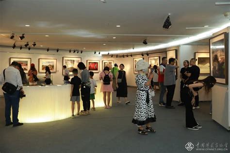 “中国摄影名家百人百幅作品收藏大展”在京开幕 中国摄影家协会网