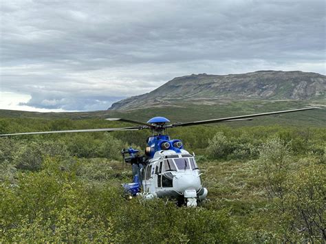 Sex útköll um helgina