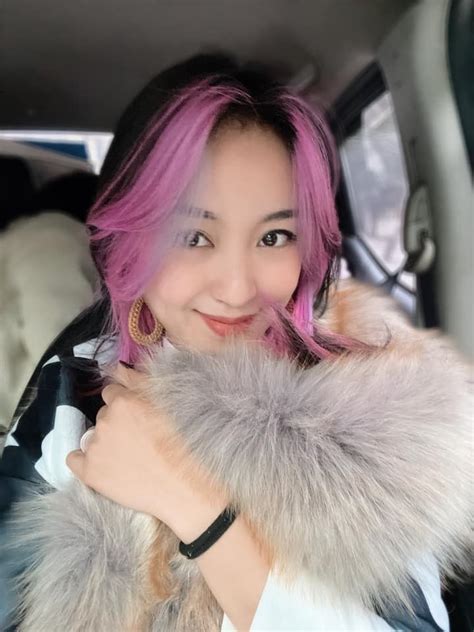 Nhan sắc không tuổi của cựu hot girl Mi Vân cùng con gái tuổi