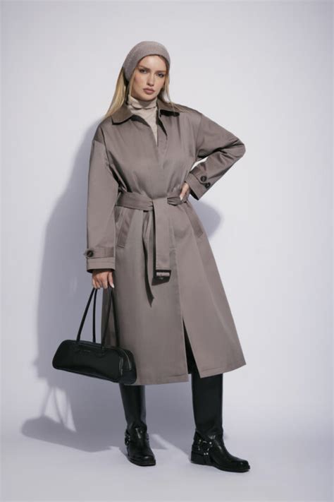 Плащи женские - купить плащ женский СПб в интернет магазине Dream White