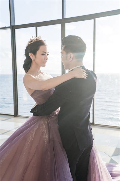 Ng Ho Ng Ph C B N Nude Trong B Nh C I V I B X Kim C Ng