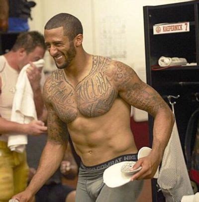 Colin Kaepernick Bulge Booty Tumbex