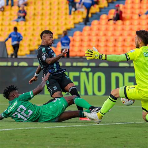 Síntesis DIM 2 Equidad 2 Junior 0 Águilas 1 Capsulas de Carreño