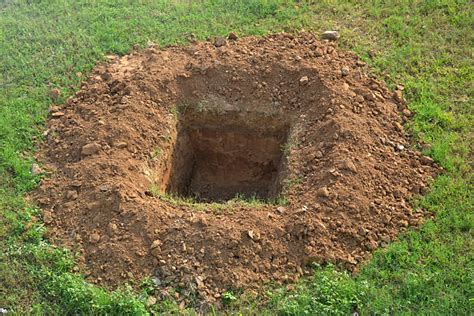 1400 Open Grave Cemetery Stock Photos Pictures And Royalty Free Images