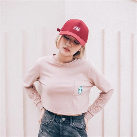 V A Xinh V A Trendy Y L Ki U T C C Hot Girl Vi T C Ng Nh T N M