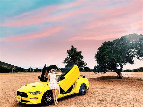 Hot Girl M I T U Ferrari Spider Th T I Vi T Nam L Ai