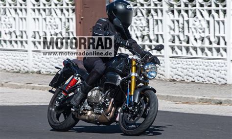 Naked Aprilia Tuono Spied On Test In Europe