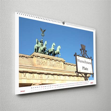 Kalender mit Namen online gestalten und personalisieren