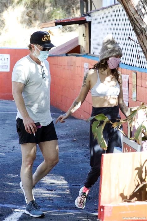 Lena Headey Nude OnlyFans Leaks Fappening FappeningBook