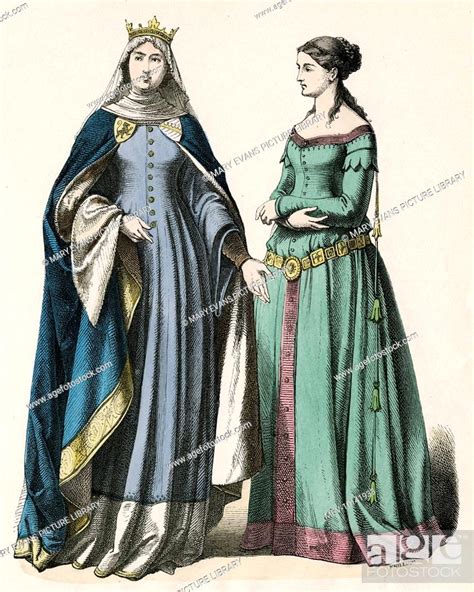 Noblewomen Fur Lined Mantle With Heraldic Embroidery And A Garment That