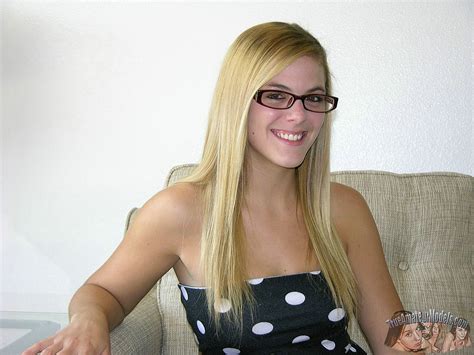 Declare Your Love For Your Favorite Adult Model Porn Star Here Page