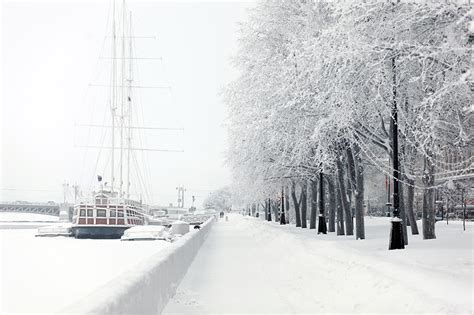 Winter: Weather and events guide in St. Petersburg, Russia.