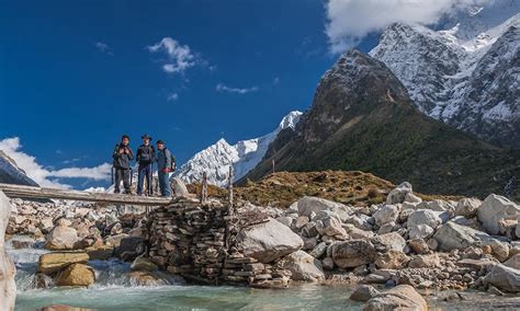 Manaslu Circuit Trek Cost And Itinerary