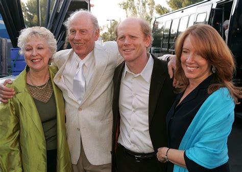 Actor Rance Howard Ron Howards Father Has Died At 89