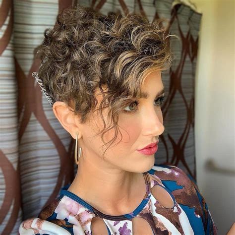 Cortes De Pelo Para Cabello Rizado Mujer