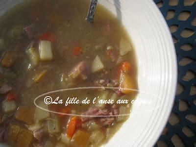 La fille de l anse aux coques SOUPE AUX LÉGUMES RACINES ET ROULÉ DE