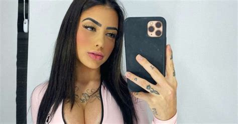 Midianews Mc Mirella Diz Ter Sido Confundida Com Atriz Pornô