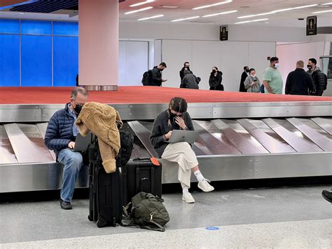 JetBlue passengers stranded for hours at JFK Airport