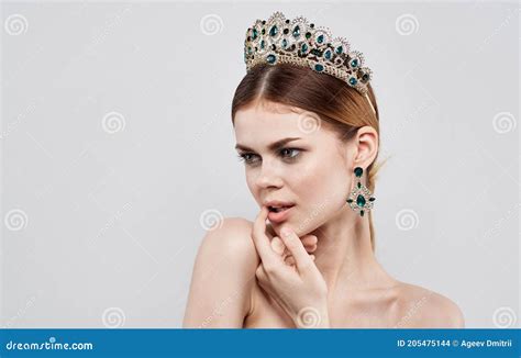 Pretty Woman Naked Shoulders Decoration Crown On The Head Luxury Stock