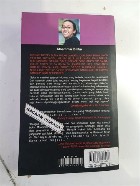 Buku Jakarta Undercover Sex N The City Moammar Emka Buku Alat Tulis Buku Di Carousell