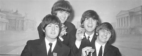 The Story Behind Babe I M Gonna Leave You By Led Zeppelin And How It Took Years For The